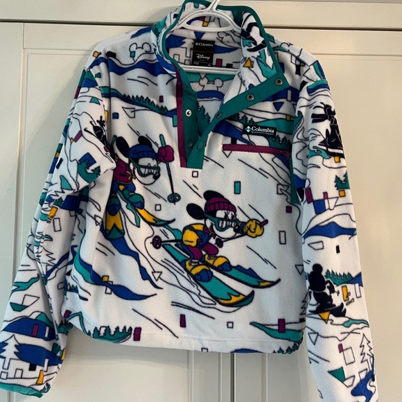 Sweater - Picture 1 of 2